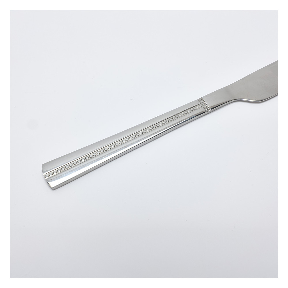 Ménagère 24 pièces "Chantilly"  + 24 pièces OFFERTES