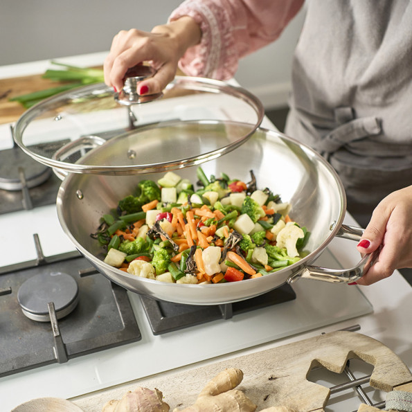 Wok vapeur 2 en 110429 Wok vapeur 2 en 110429