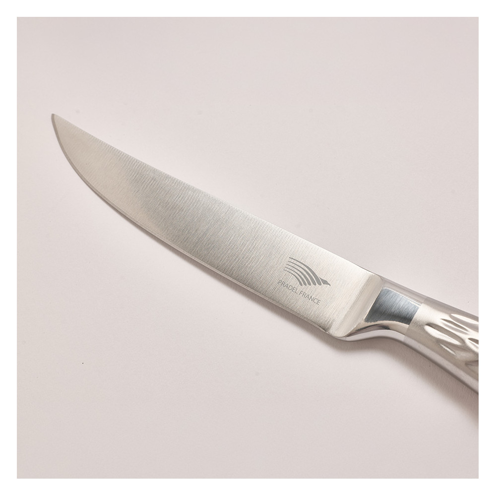 Set de 6 couteaux à steak martelés