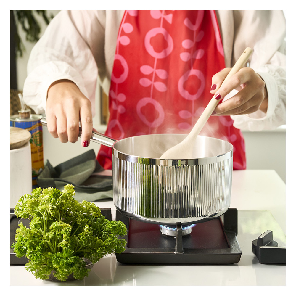 Casserole inox striée