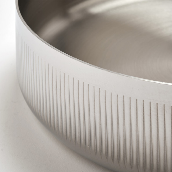 Sauteuse inox striée + couvercle