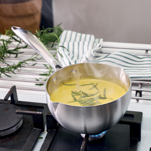 Casserole saucière inox