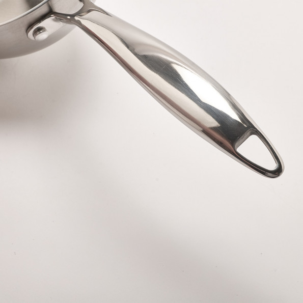 Casserole saucière inox