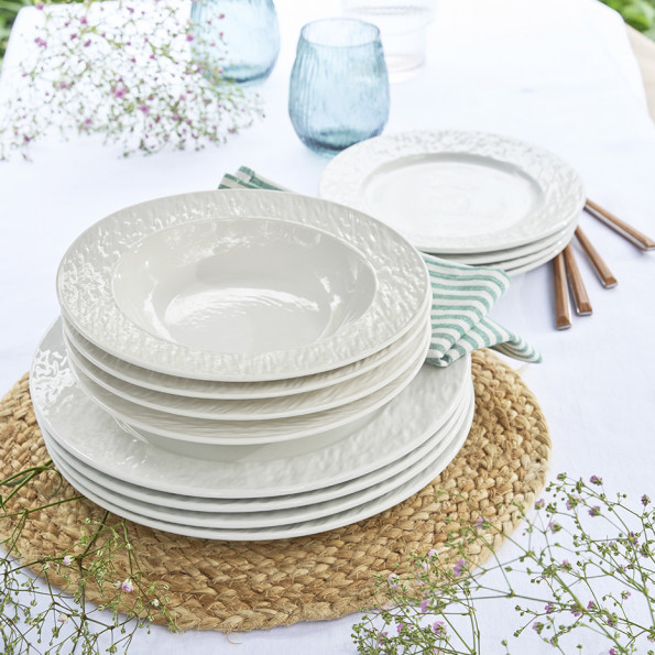 Set de 4 assiettes à dessert  "ESTEREL"