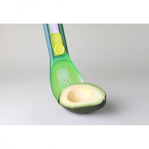 Découpe avocat6338