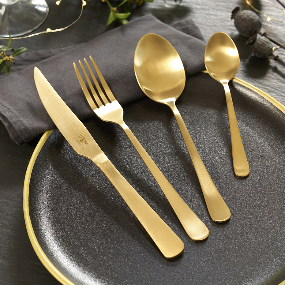 Ménagère 33 pièces métal doré et argent minerve couverts à dessert bord