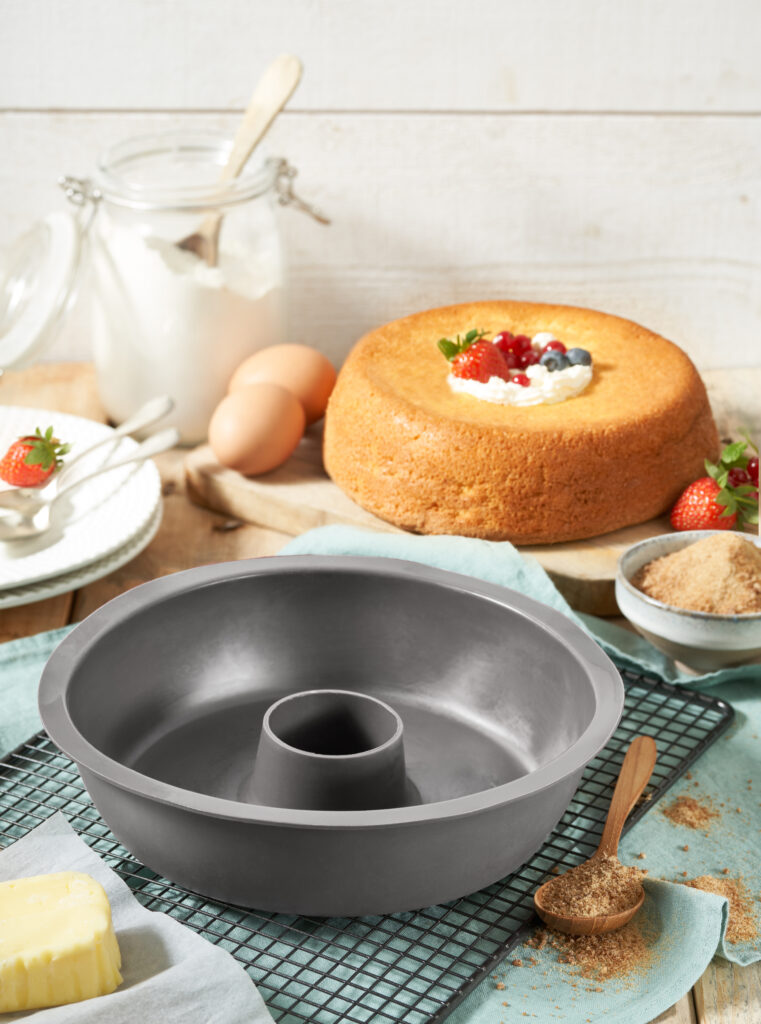 Les ingrédients pour réaliser un gâteau savarin